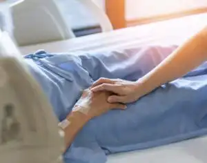 end of life care options hospice or palliative care differences