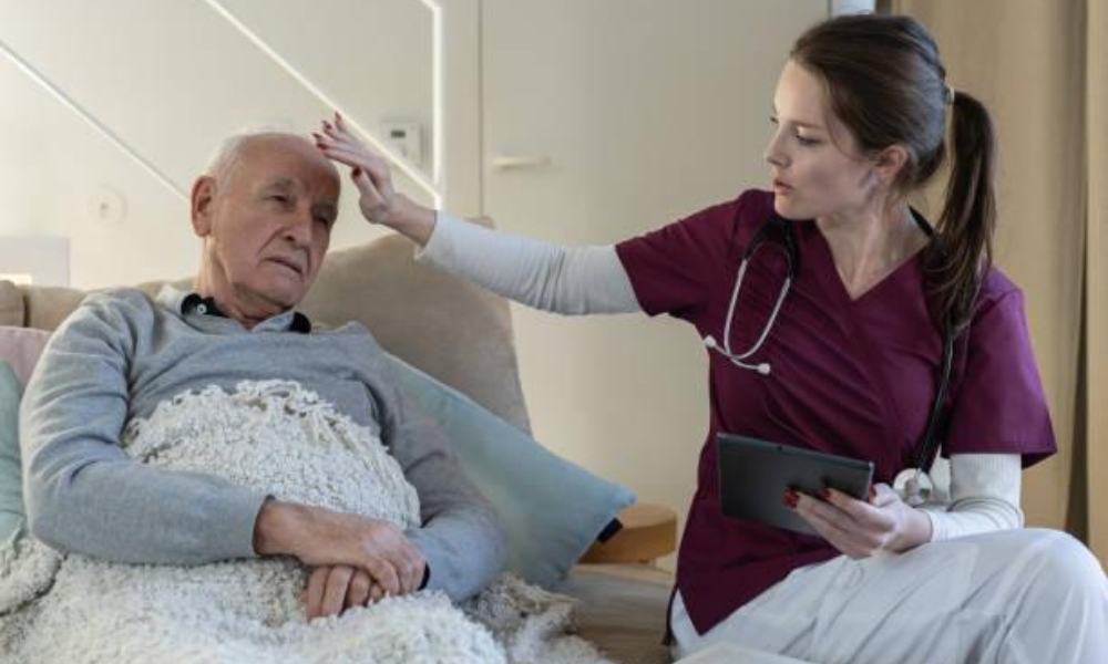 Cold hands and circulation changes in end of life stage